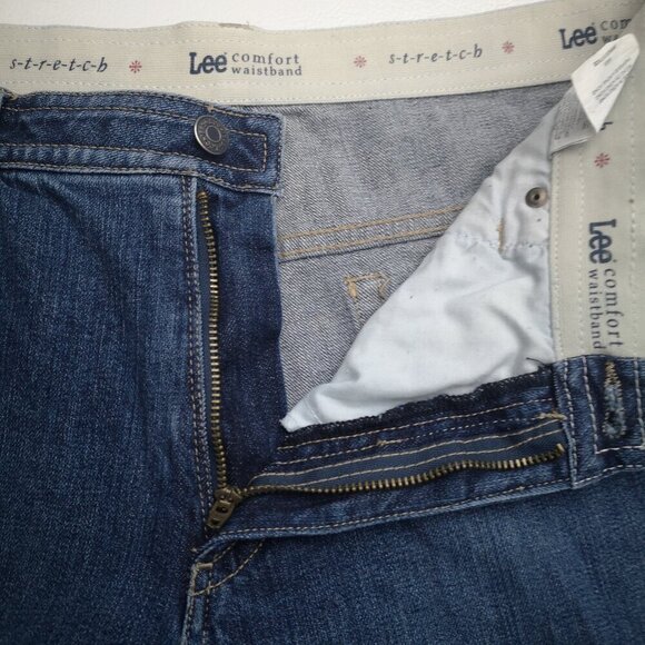 Lee Comfort Waistband Ladies Size 14M Stretch Medium Wash Straight Leg Jeans - Picture 9 of 16